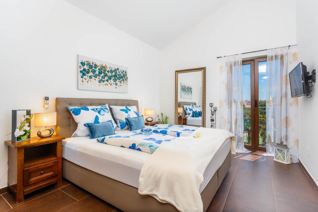 Villa Kamenica Kras 외부 사진