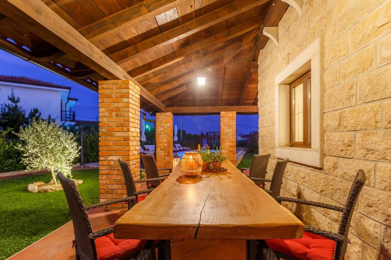 Villa Kamenica Kras 외부 사진