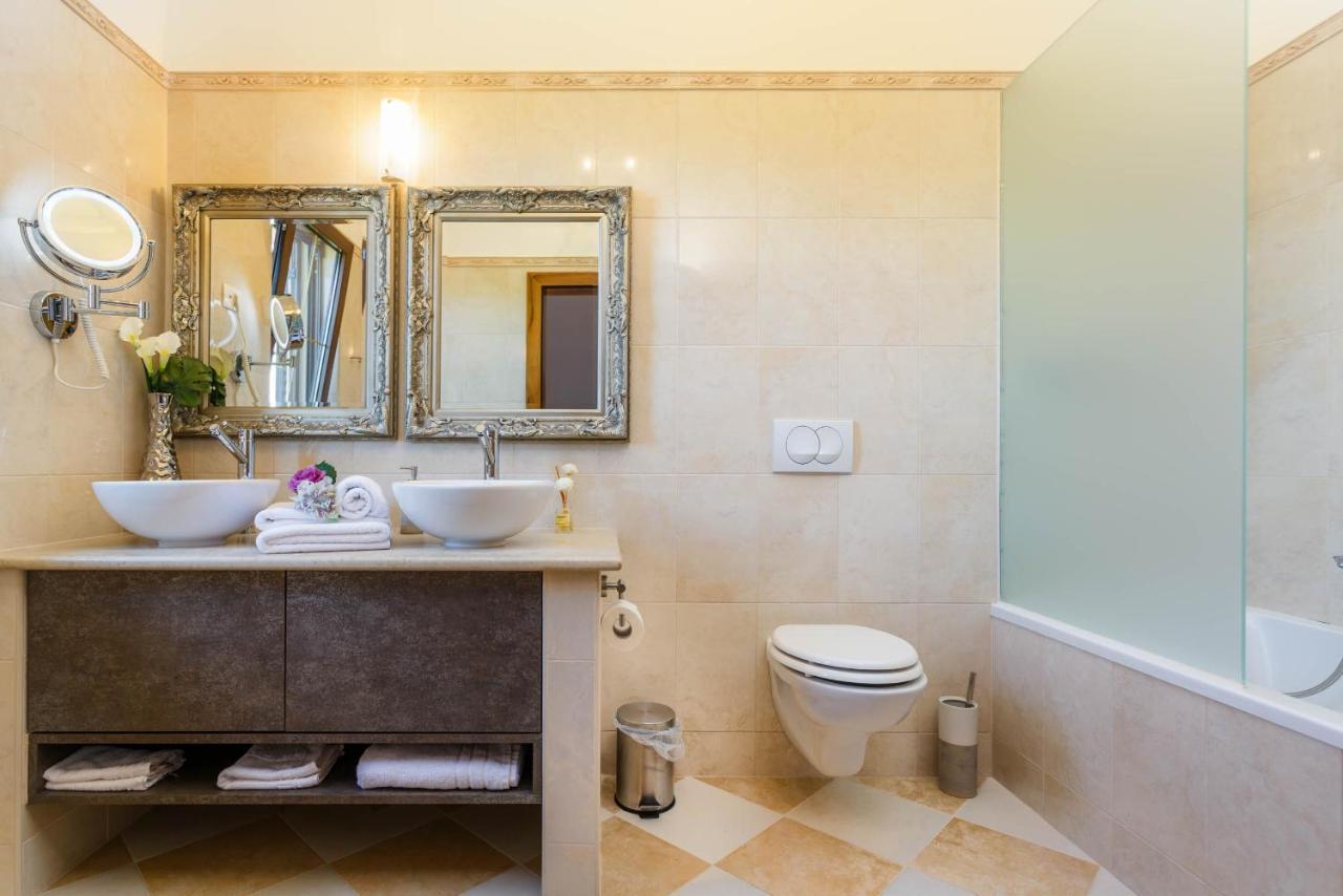 Villa Kamenica Kras 외부 사진